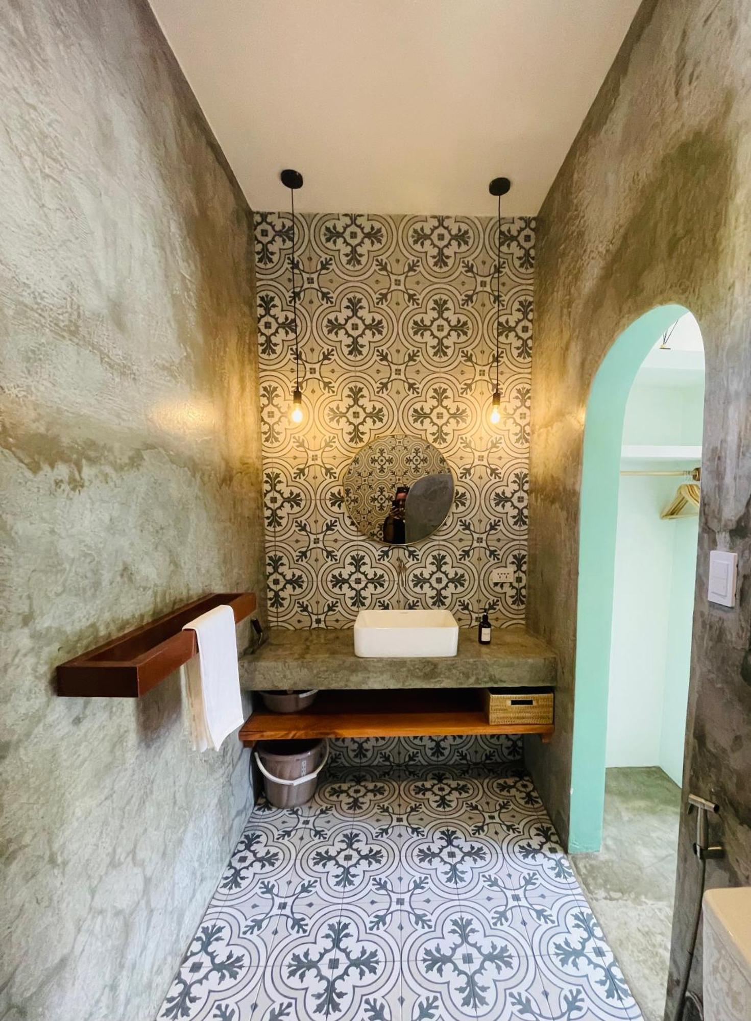 Maayong Hostel (Adults Only) Moalboal Dış mekan fotoğraf